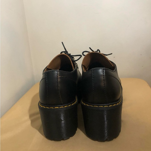 Dr. Martens Leona Lo Vintage Smooth Leather - Picture 7 of 10